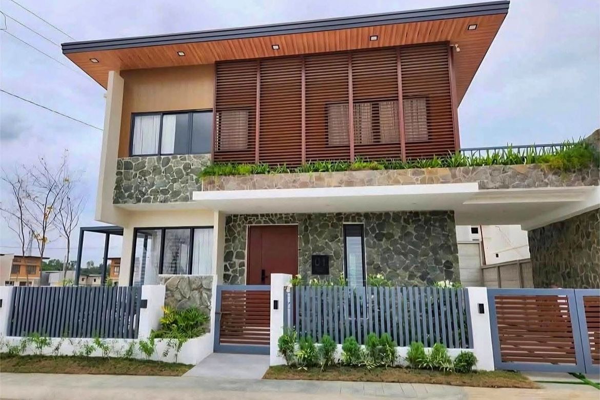 5 Bedroom House for Sale in Canito-An, Cagayan de Oro, Misamis Oriental
