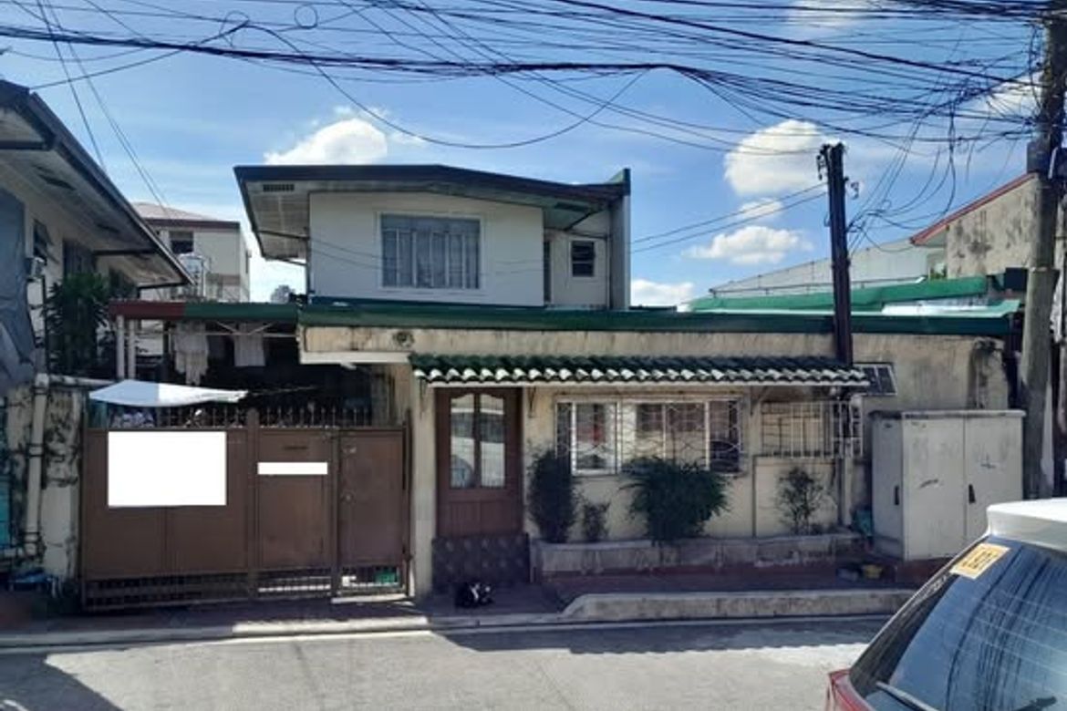 5 Bedroom House for Sale in Central, Quezon City, Metro Manila