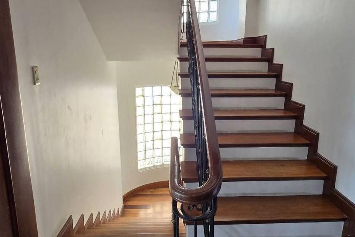 5 Bedroom House for Sale in Central, Quezon City, Metro Manila – photo 4
