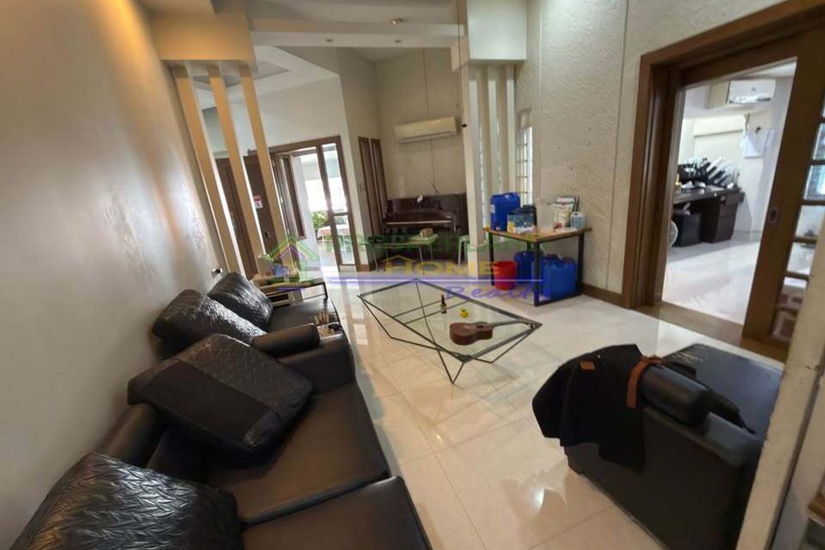 5 Bedroom House for Sale in Central, Quezon City, Metro Manila
