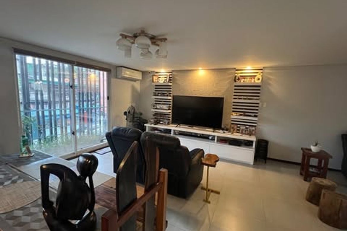 5 Bedroom House for Sale in Central, Quezon City, Metro Manila – photo 8