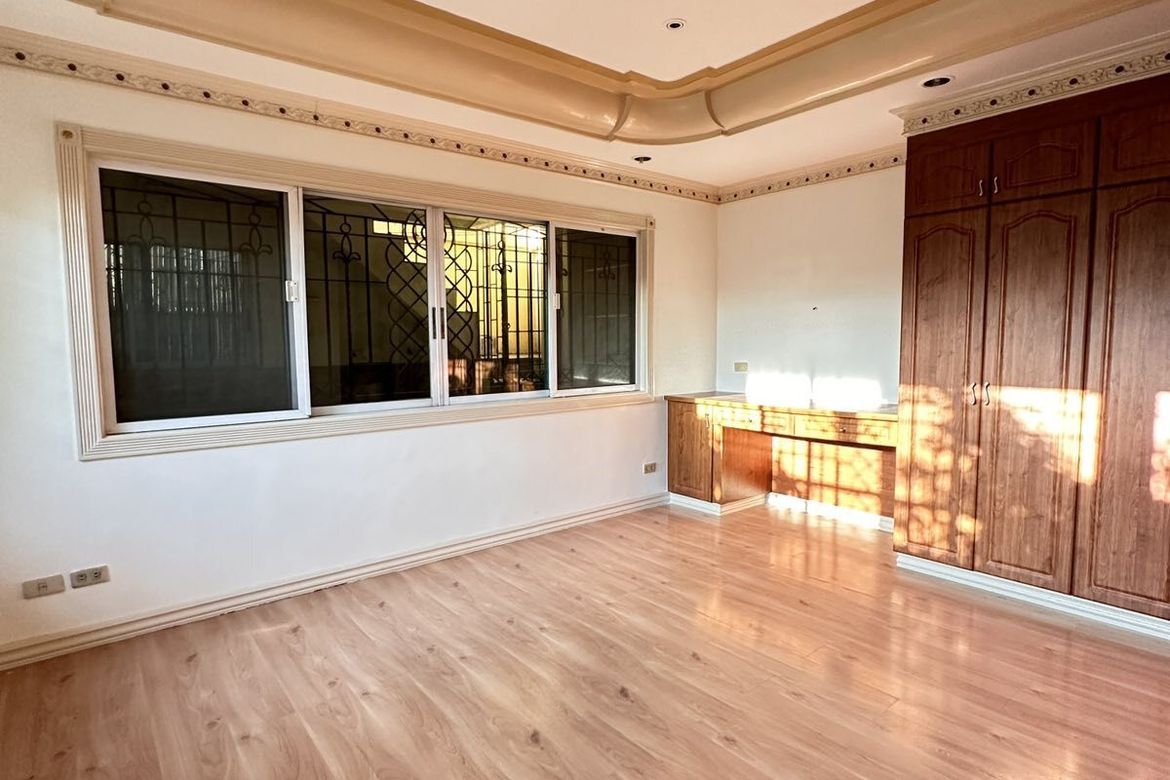 5 Bedroom House for Sale in Central, Quezon City, Metro Manila – photo 4