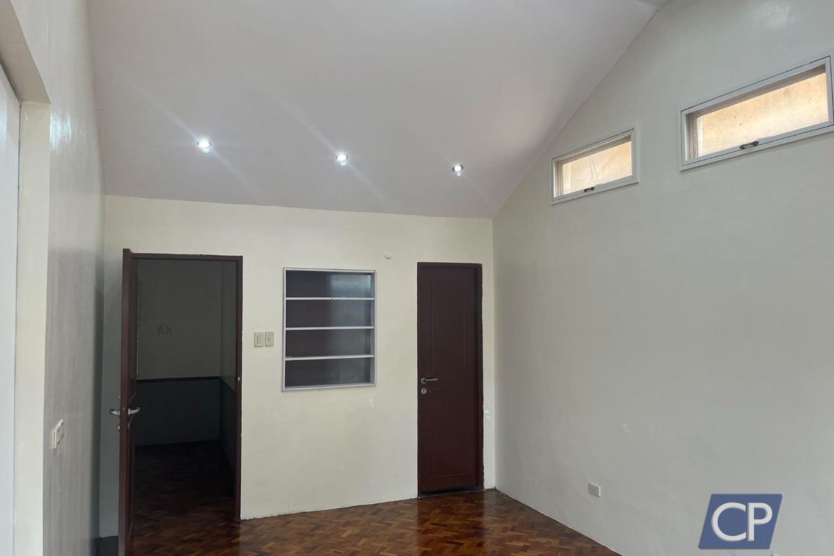 5 Bedroom House for Sale in CITTA ITALIA, Molino II, Bacoor, Cavite – photo 8