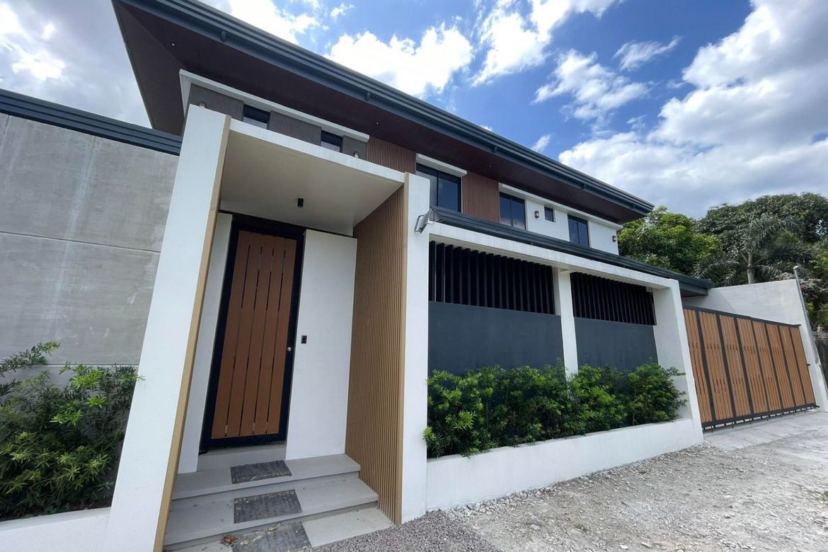 5 Bedroom House for Sale in Coloong, Valenzuela, Metro Manila – photo 3