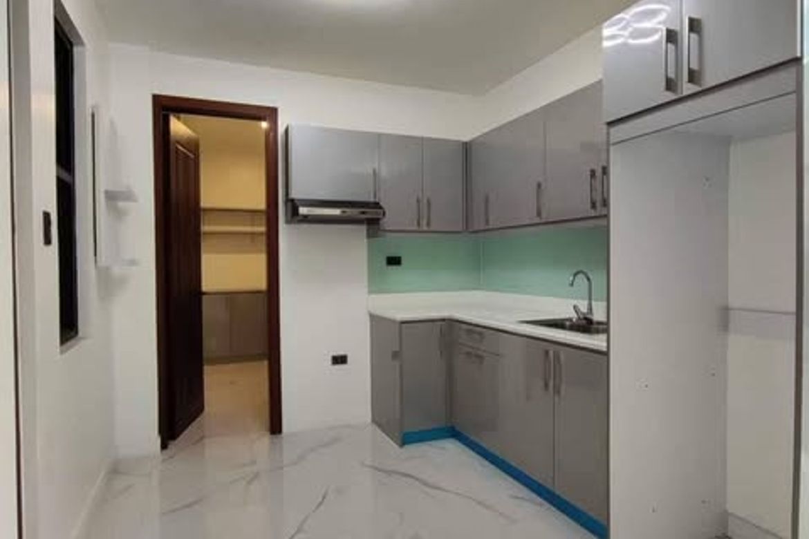5 Bedroom House for Sale in Commonwealth, Quezon City, Metro Manila – photo 5