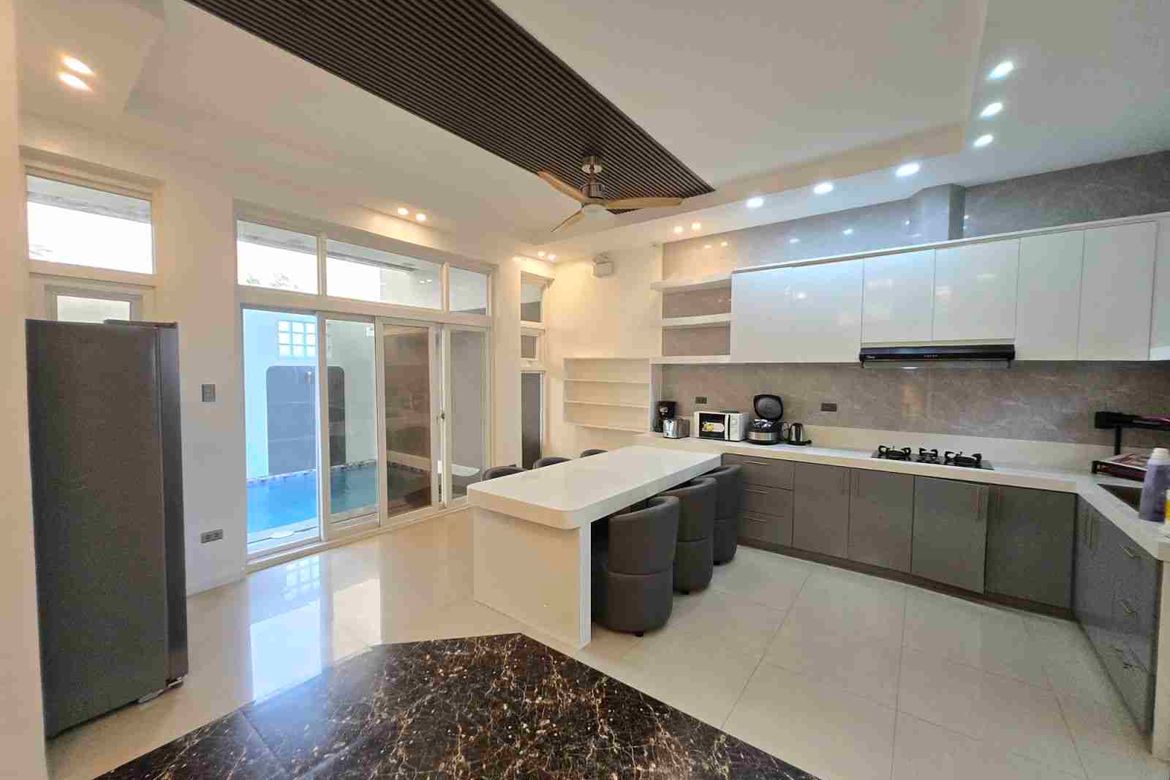 5 Bedroom House for Sale in Cuayan, Angeles, Pampanga – photo 8