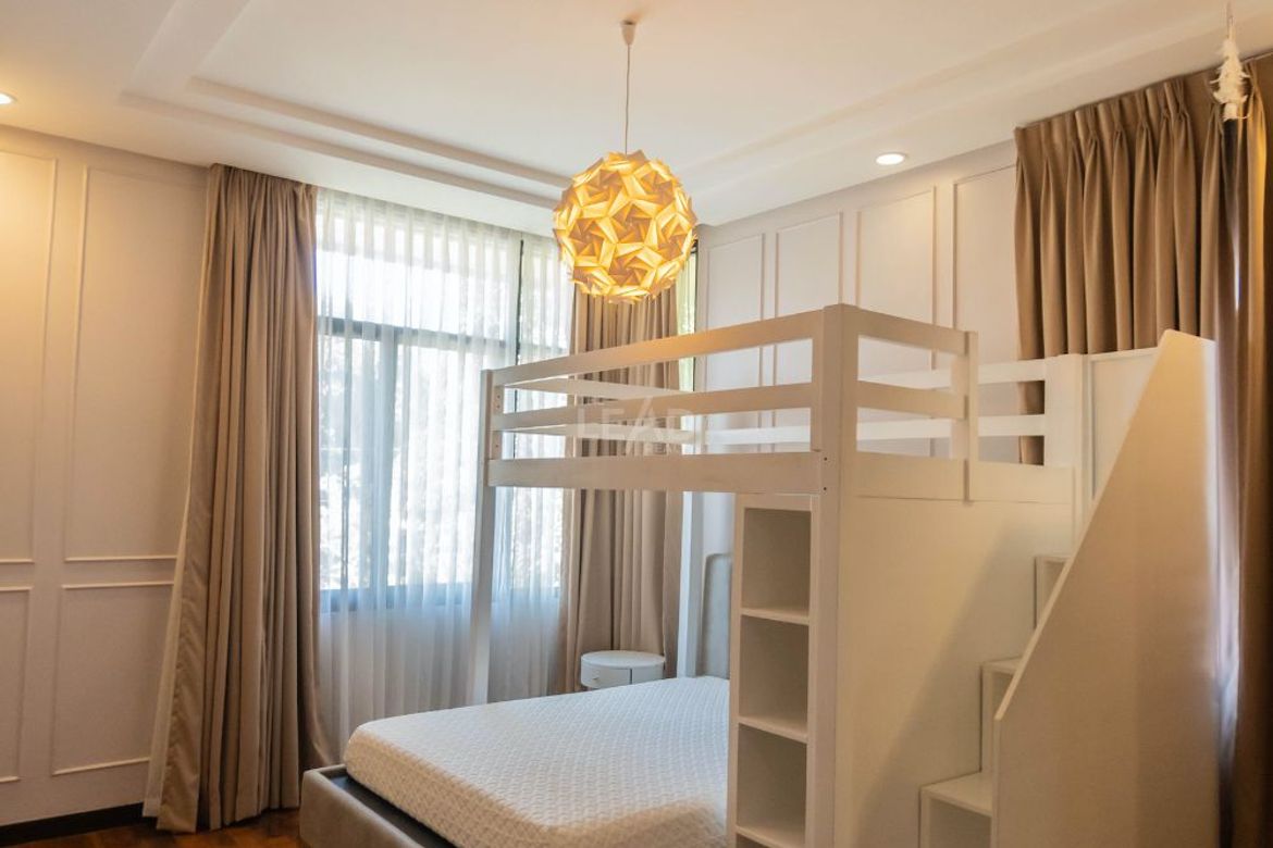 5 Bedroom House for Sale in Cupang, Muntinlupa, Metro Manila – photo 2