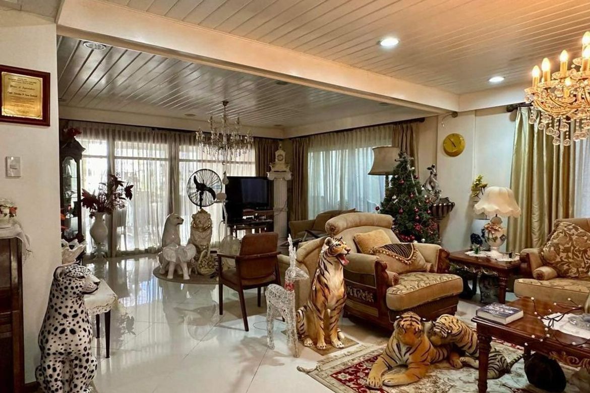 5 Bedroom House for Sale in Cupang, Muntinlupa, Metro Manila – photo 2