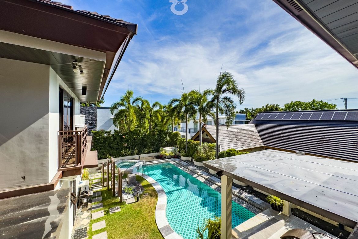 5 Bedroom House for Sale in Cupang, Muntinlupa, Metro Manila
