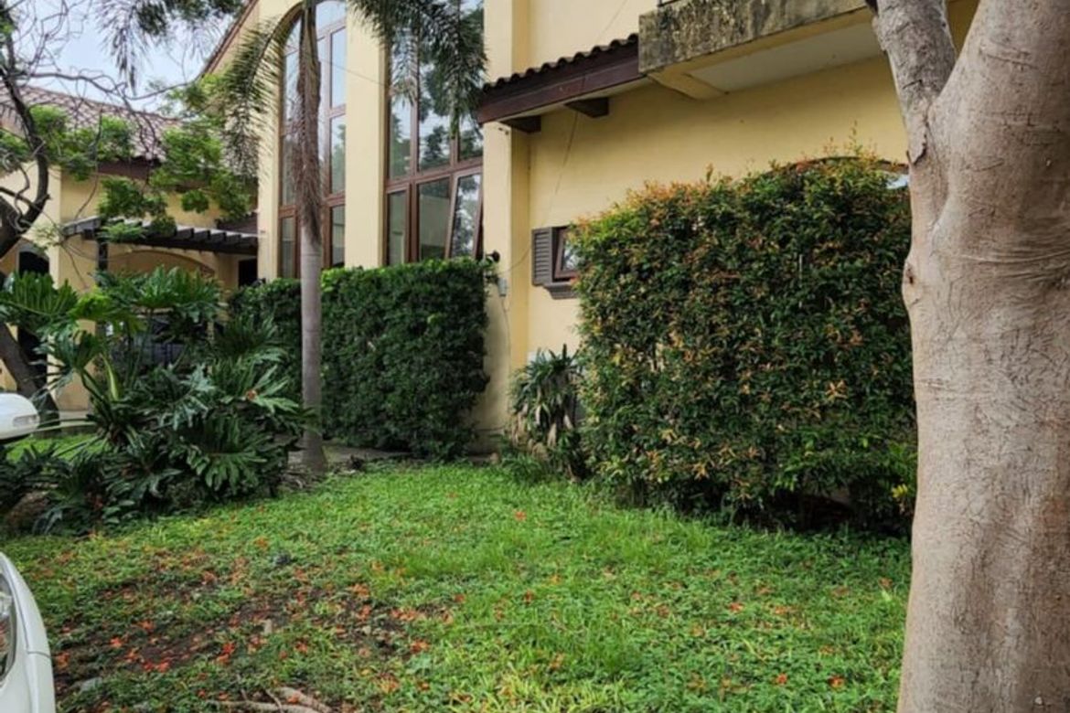 5 Bedroom House for Sale in Cupang, Muntinlupa, Metro Manila – photo 4