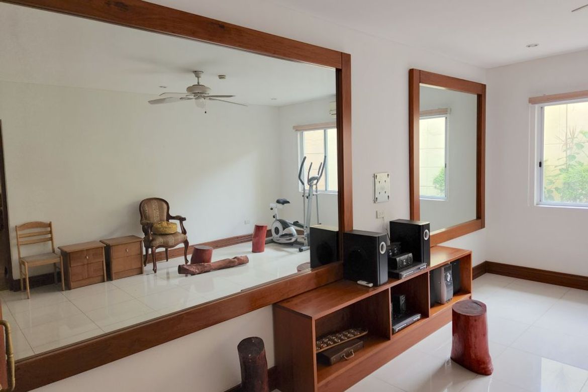 5 Bedroom House for Sale in Cupang, Muntinlupa, Metro Manila – photo 8