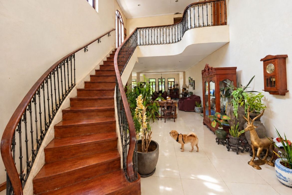 5 Bedroom House for Sale in Cupang, Muntinlupa, Metro Manila – photo 2