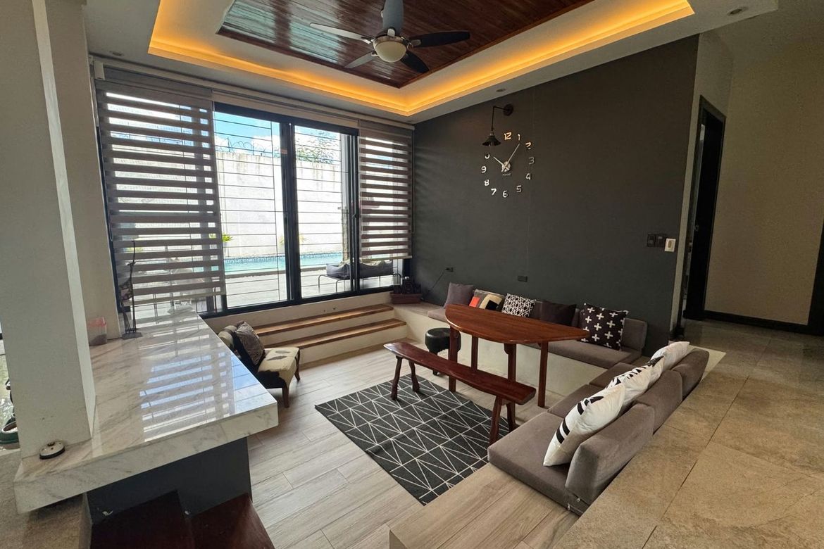 5 Bedroom House for Sale in Cutcut, Angeles, Pampanga – photo 4