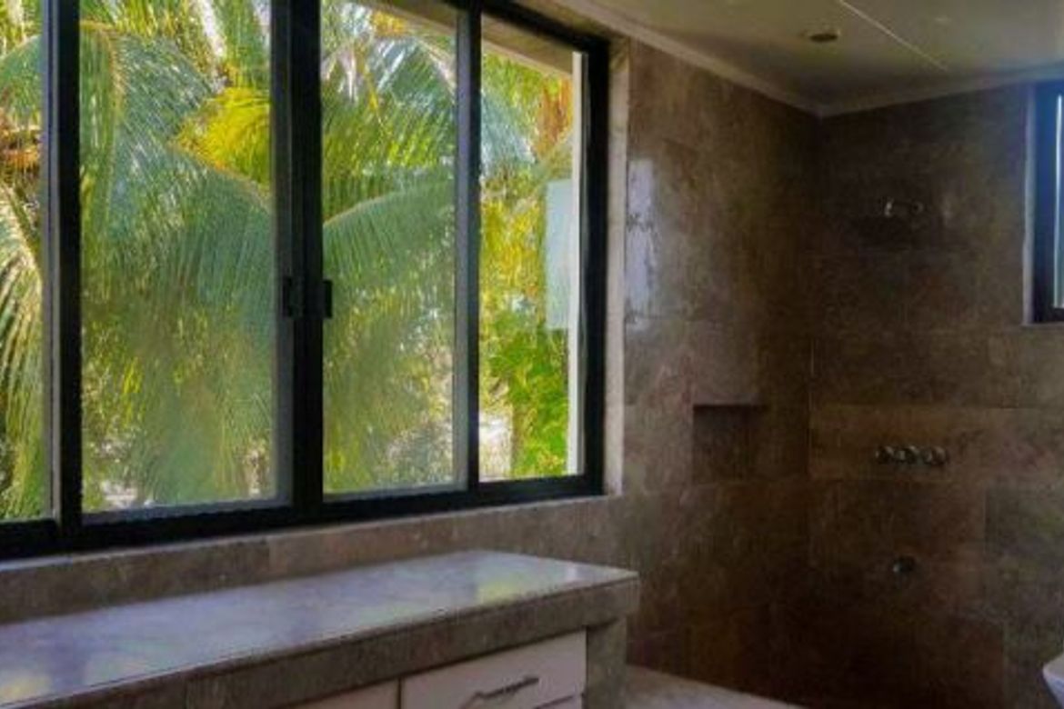 5 Bedroom House for Sale in Dasmariñas Village, Dasmariñas North, Makati, Metro Manila near MRT-3 Magallanes – photo 7