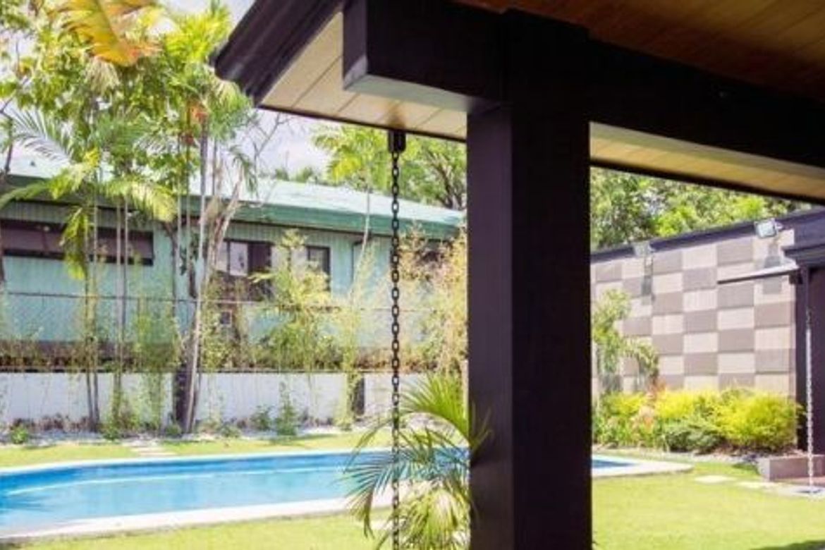 5 Bedroom House for Sale in Dasmariñas Village, Dasmariñas North, Makati, Metro Manila near MRT-3 Magallanes – photo 2