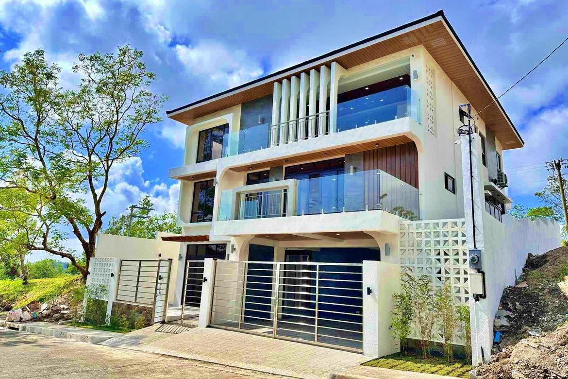 5 Bedroom House for Sale in Dayap Itaas, Laurel, Batangas – photo 4