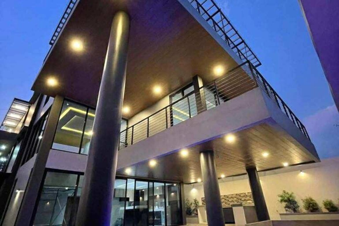 5 Bedroom House for Sale in Dolores, Taytay, Rizal