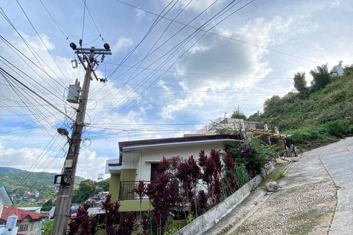 5 Bedroom House for Sale in Dominican Hill-Mirador, Baguio, Benguet – photo 2