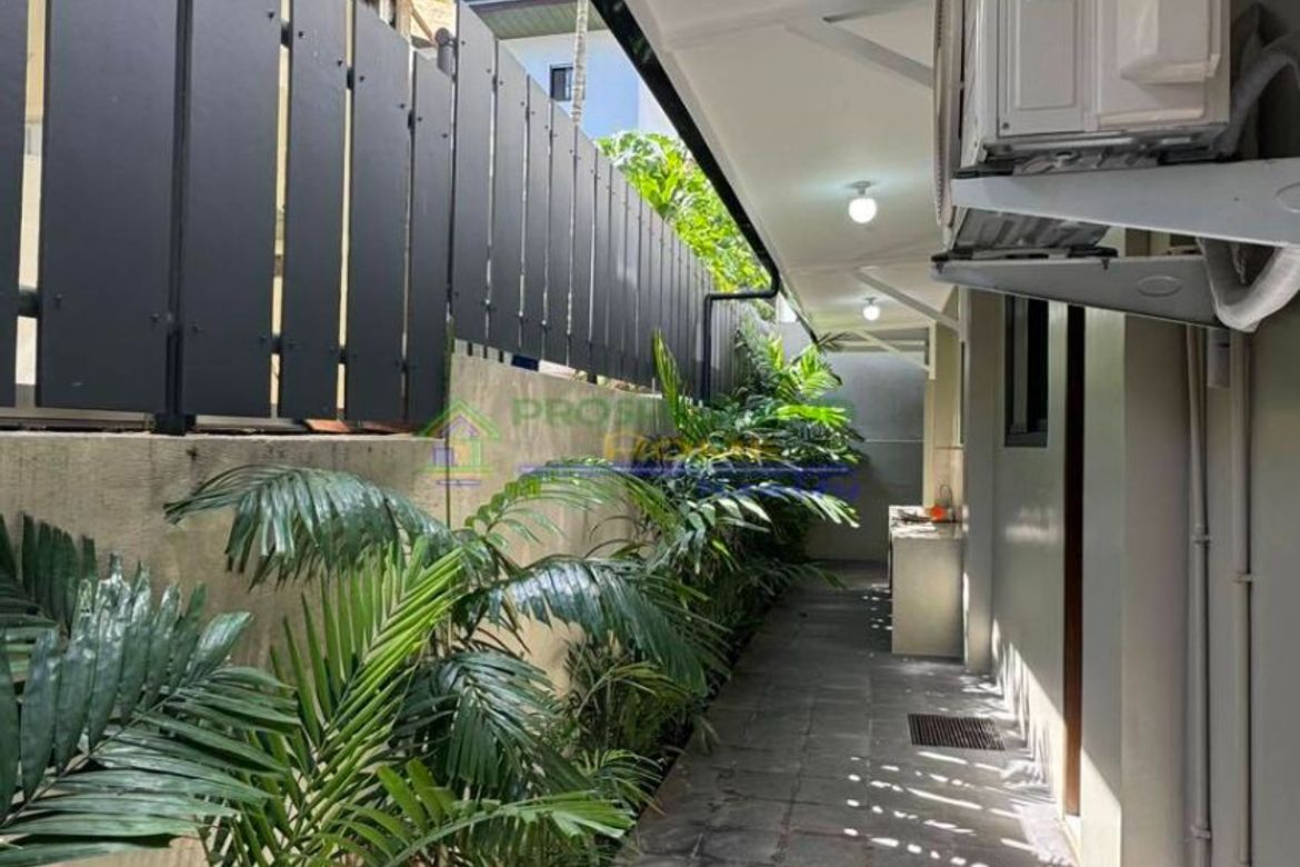 5 Bedroom House for Sale in Don Bosco, Parañaque, Metro Manila – photo 2