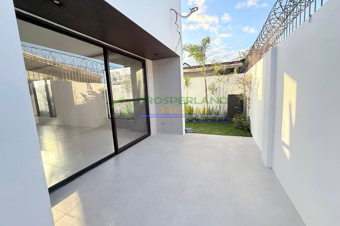 5 Bedroom House for Sale in Don Bosco, Parañaque, Metro Manila – photo 8