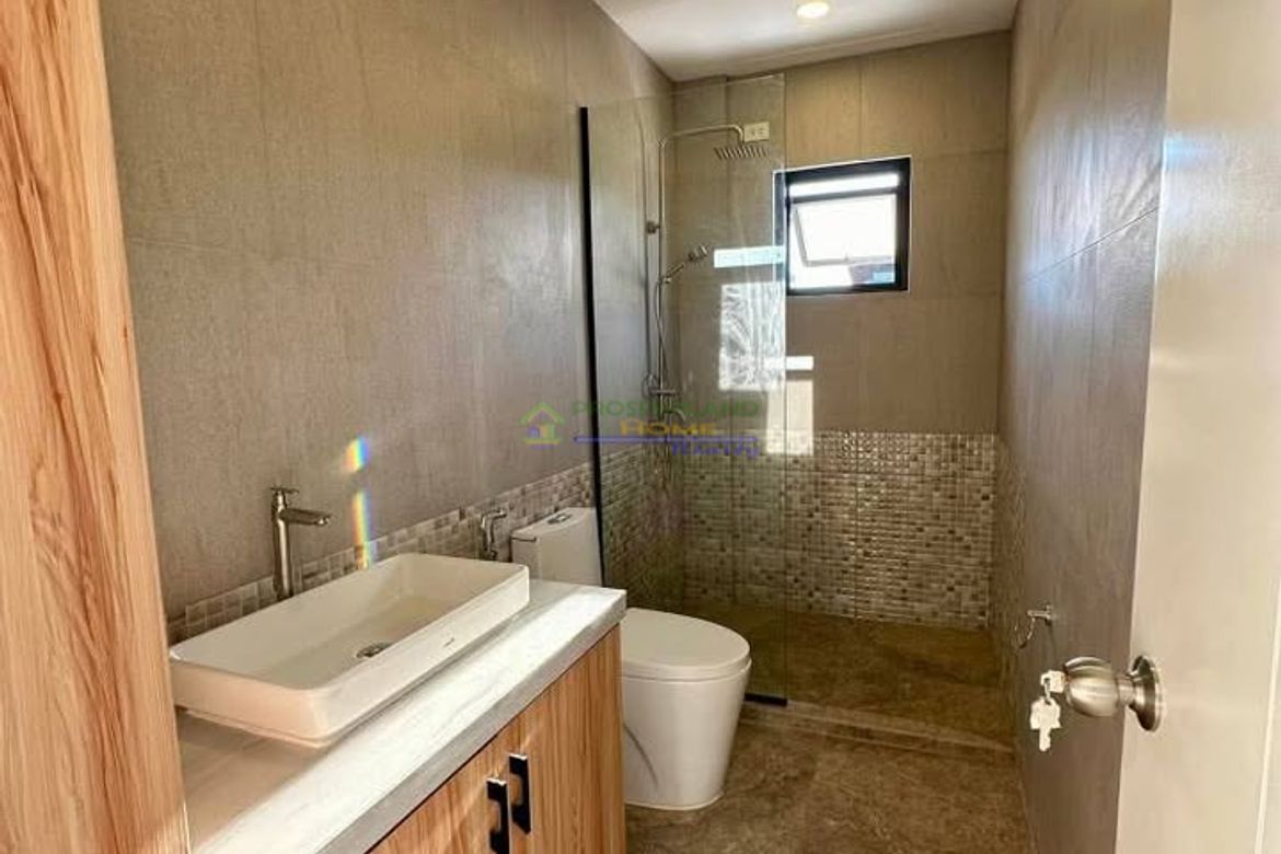 5 Bedroom House for Sale in Don Bosco, Parañaque, Metro Manila – photo 6