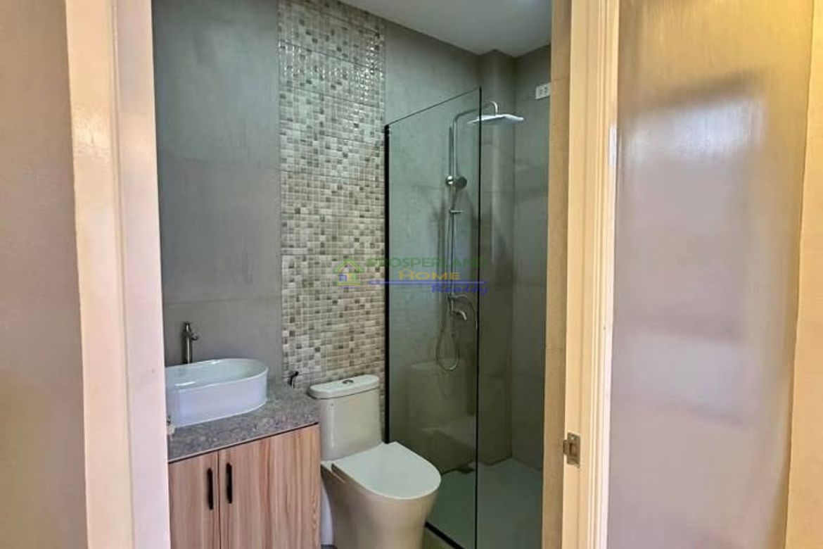 5 Bedroom House for Sale in Don Bosco, Parañaque, Metro Manila – photo 8