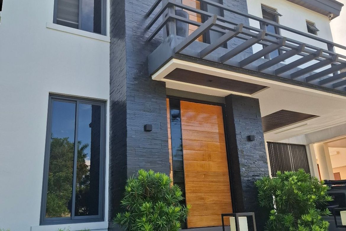 5 Bedroom House for Sale in Don Jose, Santa Rosa, Laguna – photo 2