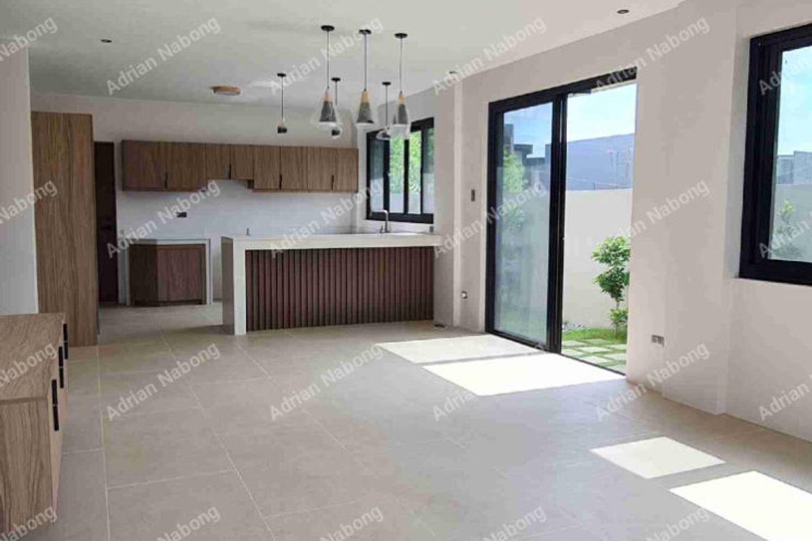 5 Bedroom House for Sale in Don Jose, Santa Rosa, Laguna – photo 4