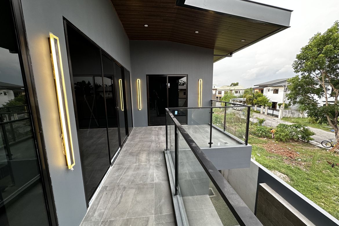 5 Bedroom House for Sale in Duquit, Mabalacat, Pampanga – photo 7
