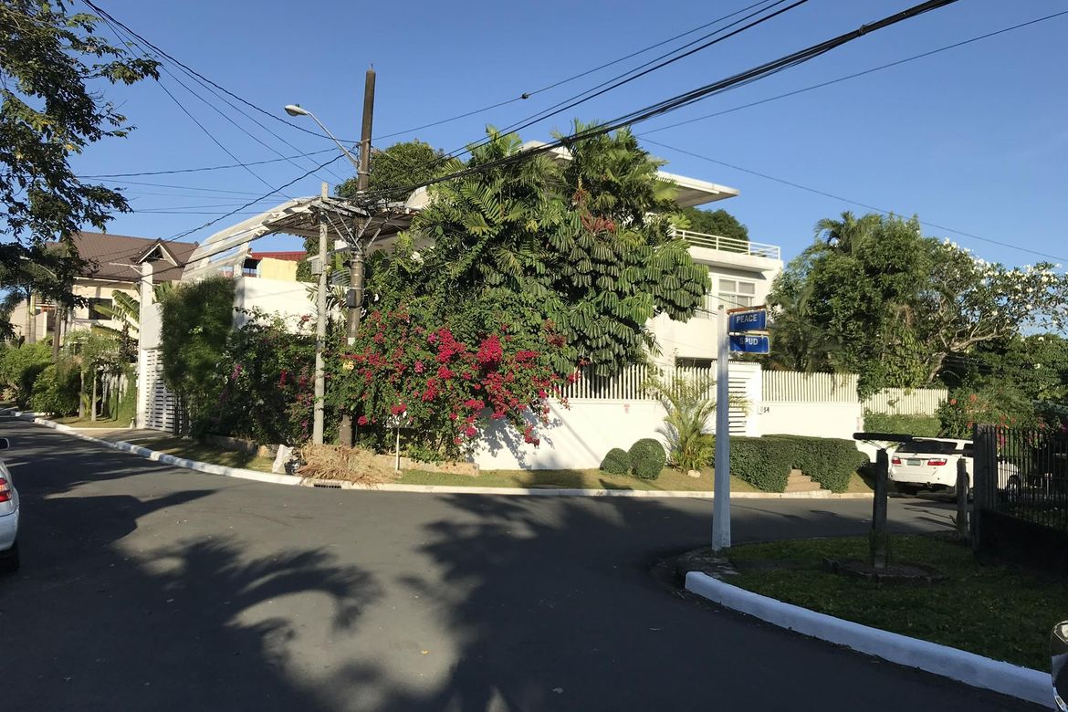 5 Bedroom House for Sale in East Fairview Park Subdivision, Fairview, Quezon City, Metro Manila
