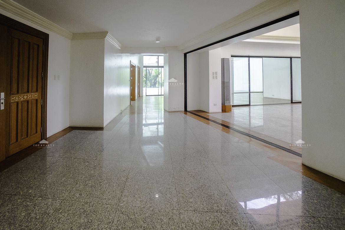 5 Bedroom House for Sale in Forbes Park North, Makati, Metro Manila near MRT-3 Buendia – photo 7