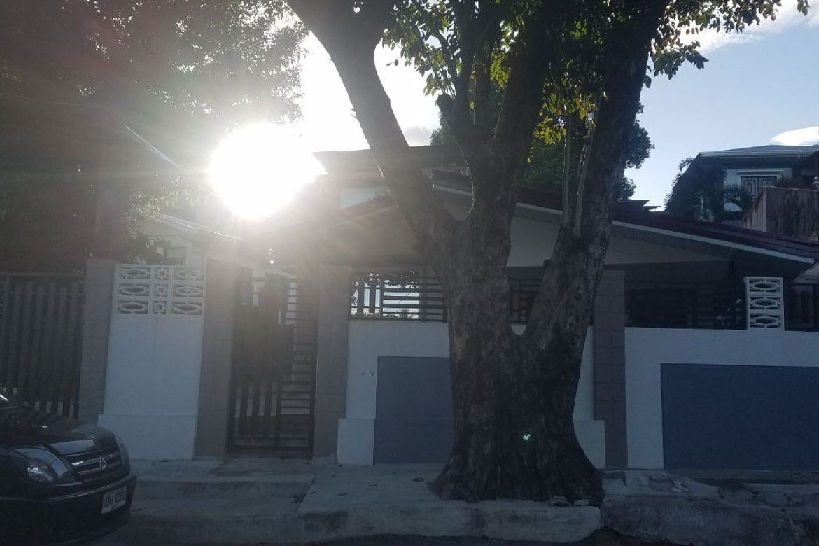 5 Bedroom House for Sale in Gordon Heights, Olongapo, Zambales – photo 3