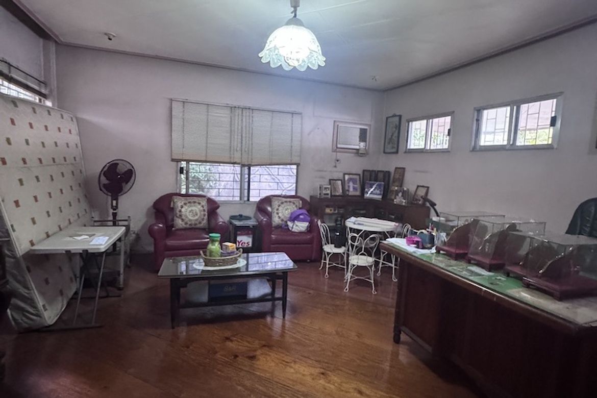 5 Bedroom House for Sale in Greenhills, San Juan, Metro Manila – photo 3