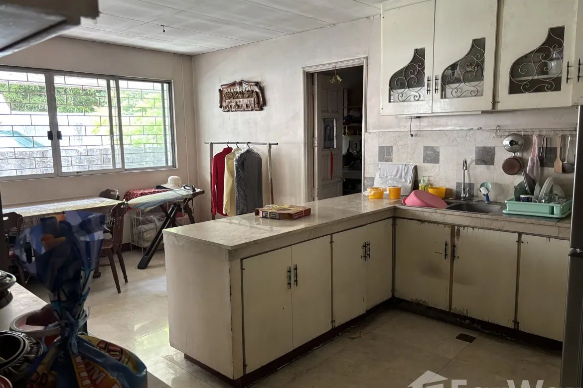 5 Bedroom House for Sale in Greenhills, San Juan, Metro Manila – photo 4