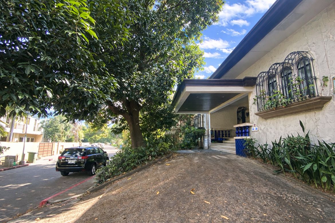 5 Bedroom House for Sale in Greenhills, San Juan, Metro Manila – photo 8