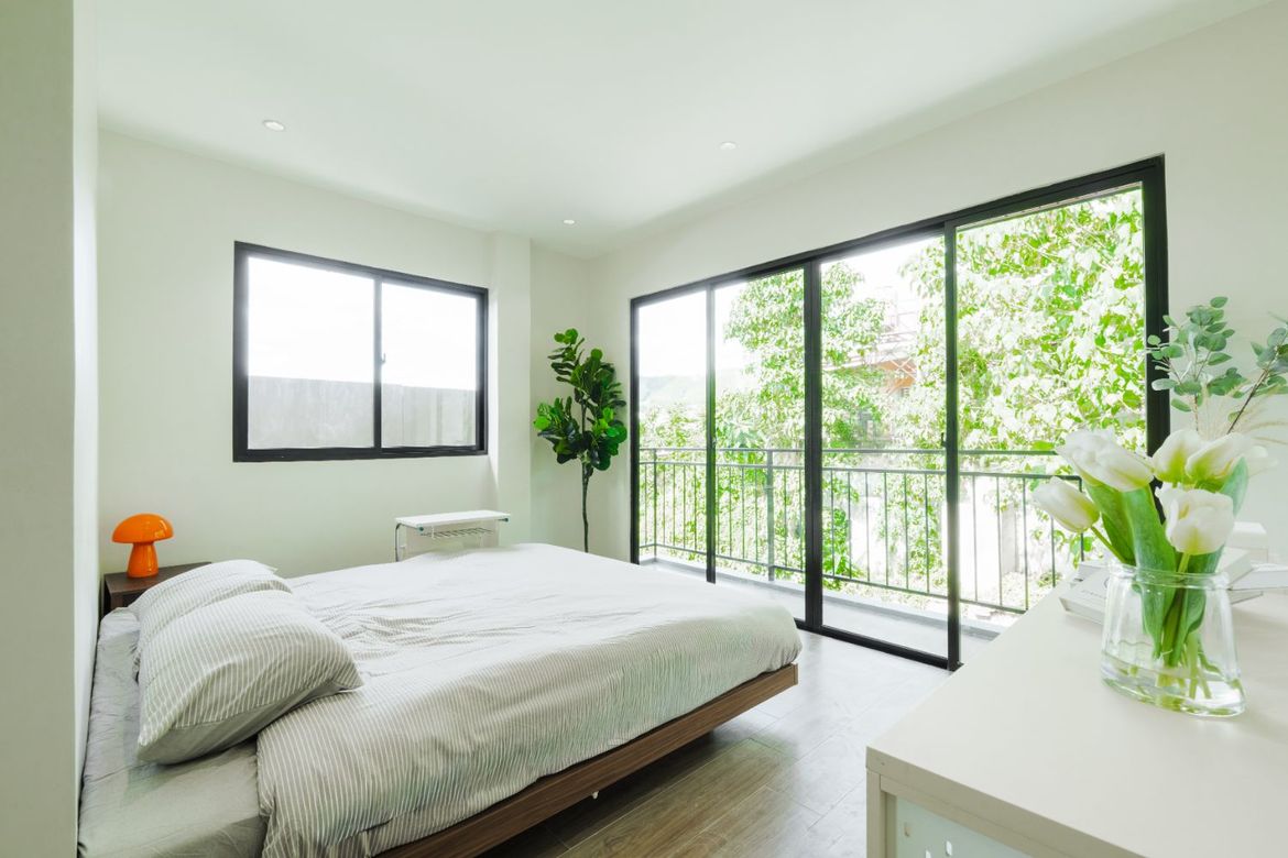 5 Bedroom House for Sale in Guadalupe, Cebu City, Cebu