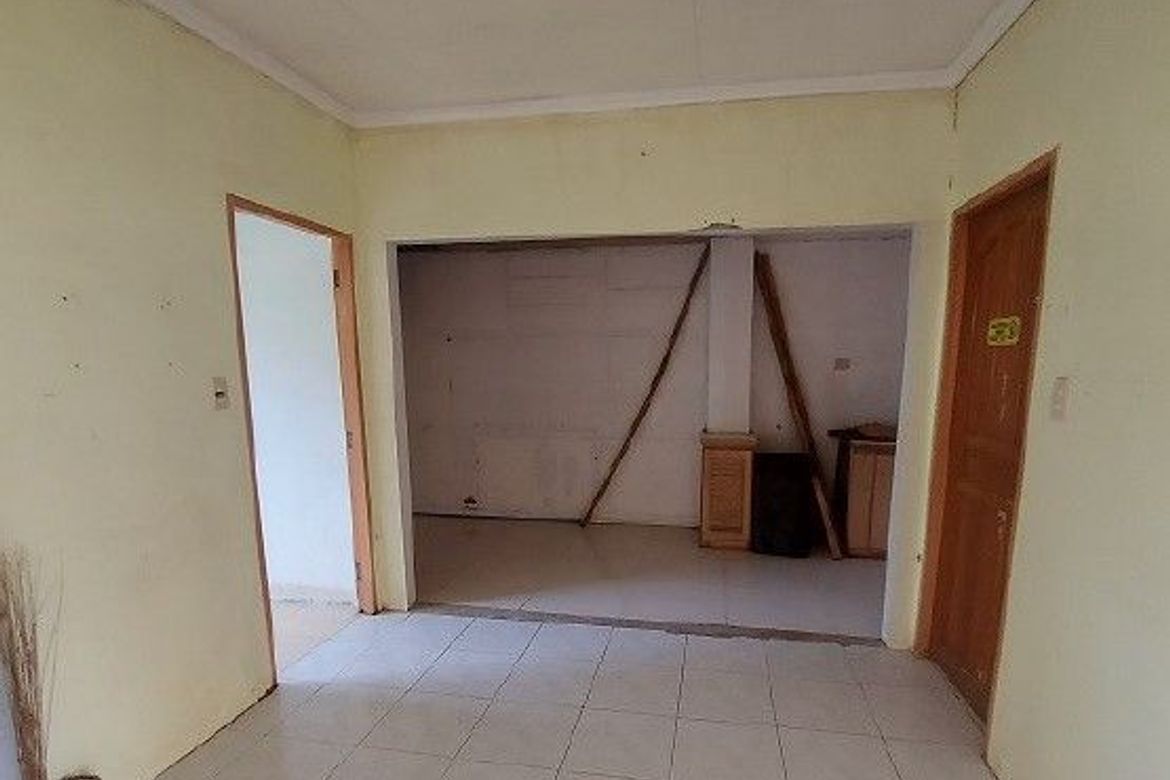 5 Bedroom House for Sale in Gubat, Daet, Camarines Norte – photo 5