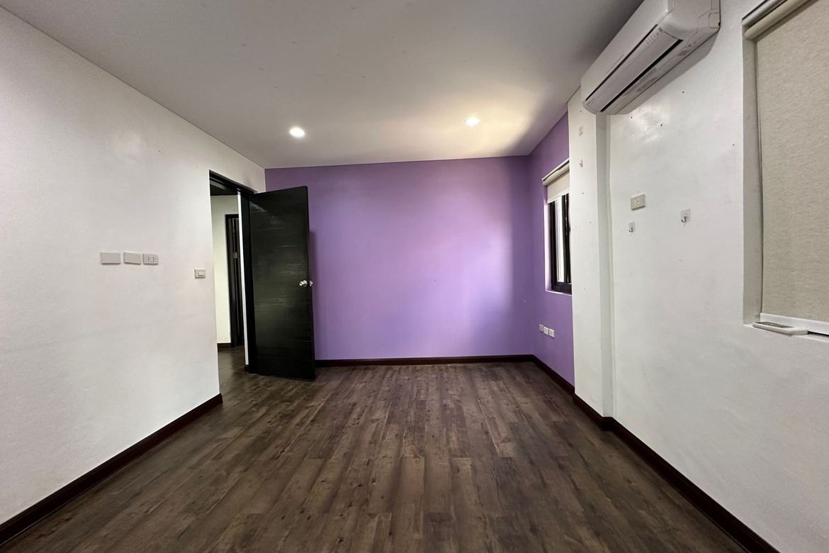 5 Bedroom House for Sale in Industrial Valley, Marikina, Metro Manila near LRT-2 Santolan – photo 4