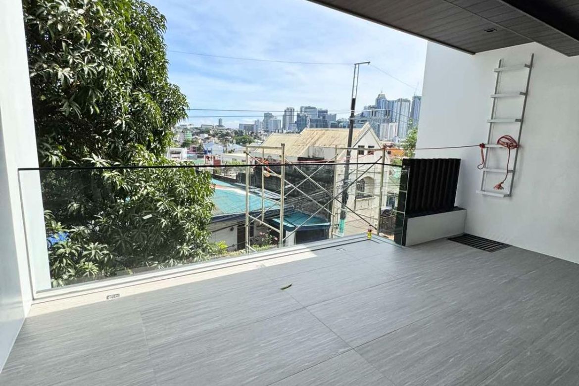 5 Bedroom House for Sale in Kapitolyo, Pasig, Metro Manila – photo 7