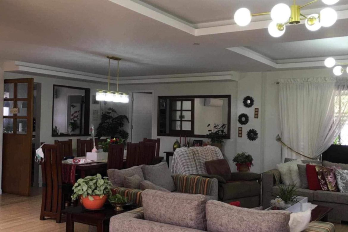 5 Bedroom House for Sale in Kaybagal East, Tagaytay, Cavite