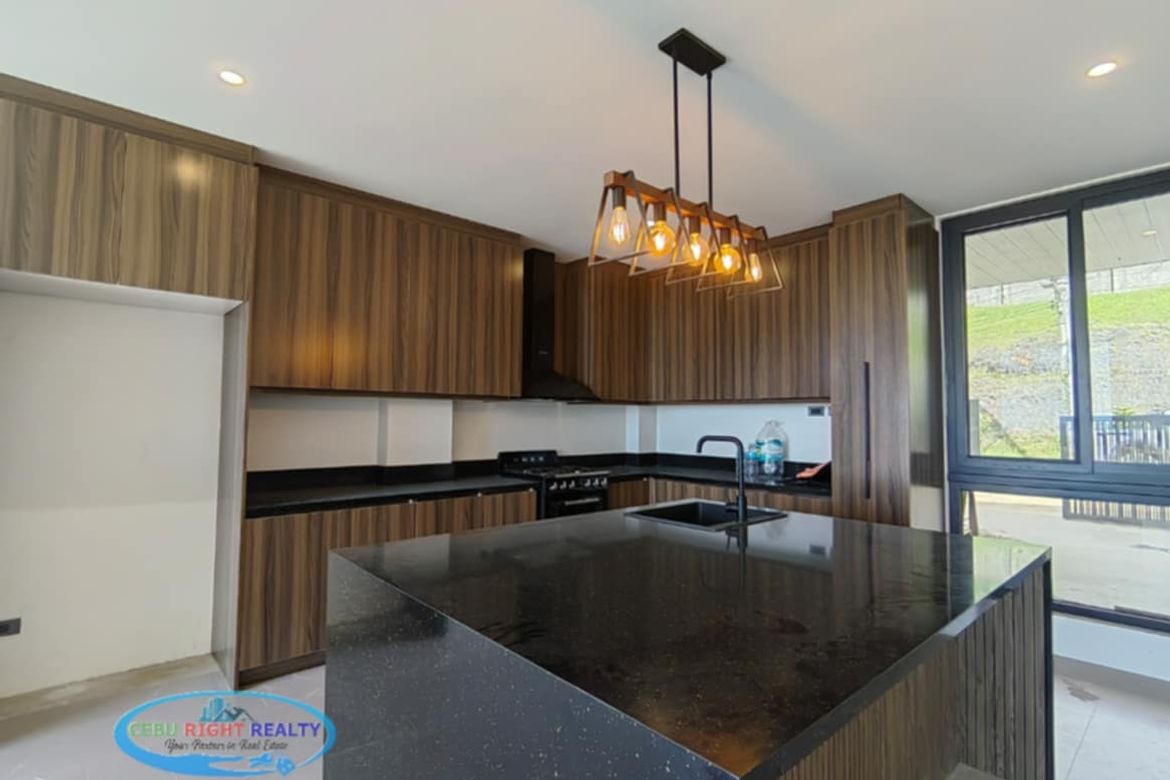 5 Bedroom House for Sale in Lagtang, Talisay, Cebu – photo 5