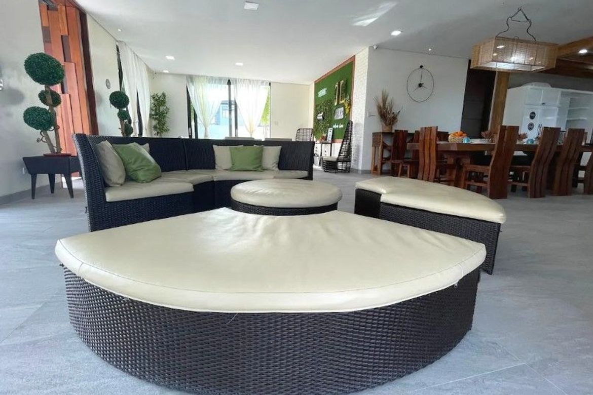 5 Bedroom House for Sale in Laiya-Ibabao, San Juan, Batangas – photo 4
