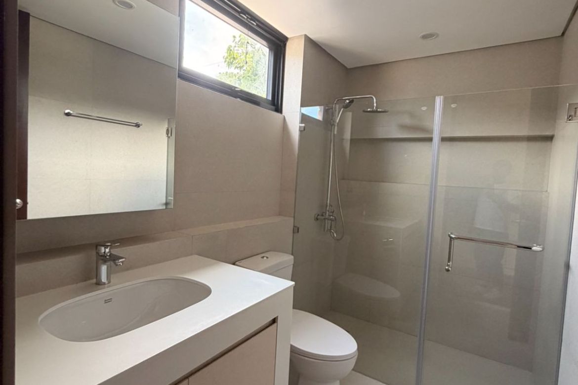 5 Bedroom House for Sale in Lindenwood Residences, Tunasan, Muntinlupa, Metro Manila – photo 5