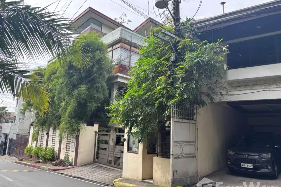 5 Bedroom House for Sale in Little Baguio, San Juan, Metro Manila – photo 3