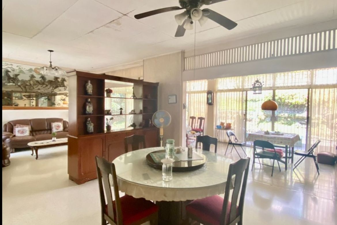 5 Bedroom House for Sale in Little Baguio, San Juan, Metro Manila