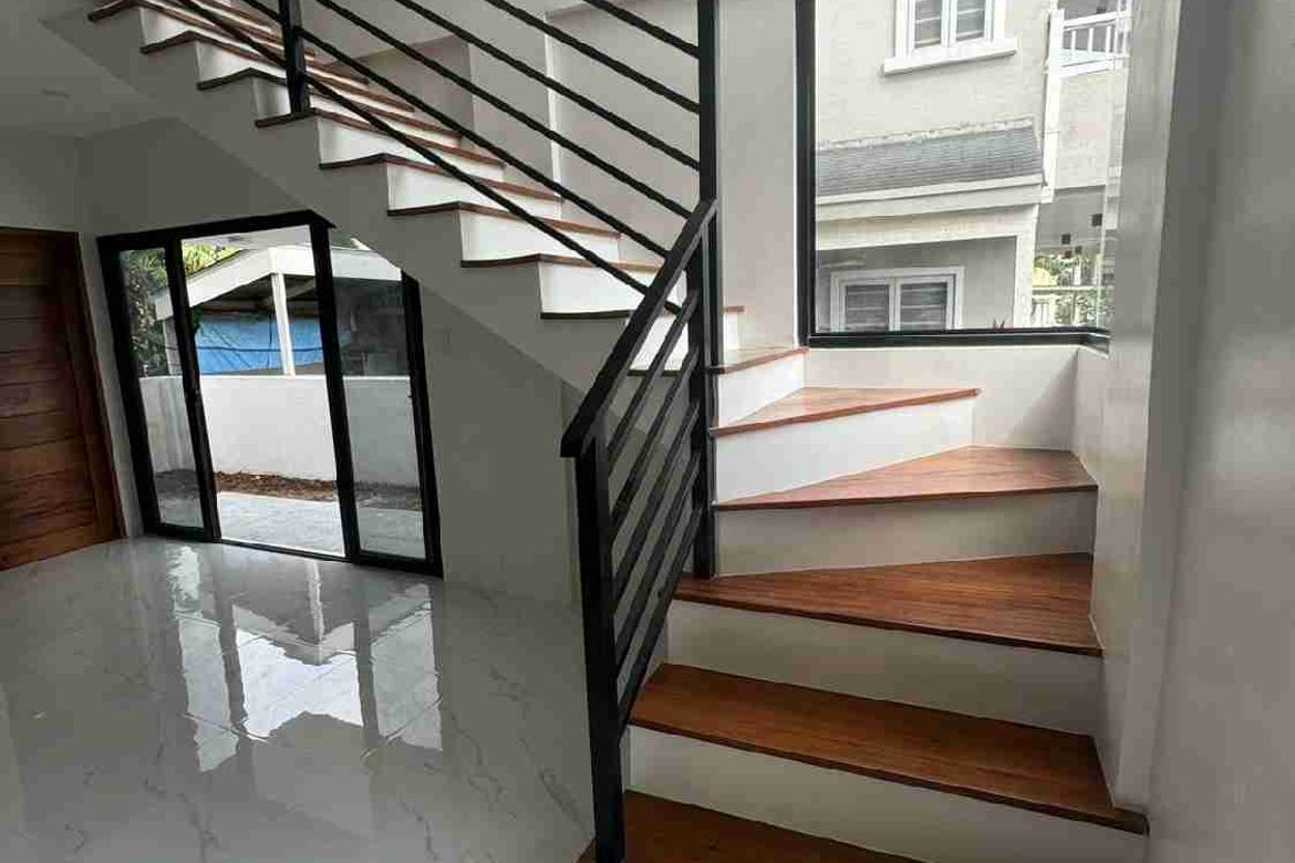5 Bedroom House for Sale in Loma, Biñan, Laguna – photo 3