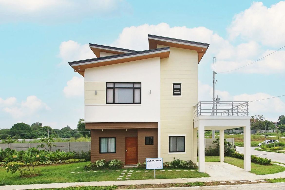 5 Bedroom House for Sale in Loma de Gato, Marilao, Bulacan