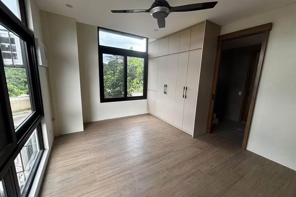5 Bedroom House for Sale in Lumira Nuvali, Canlubang, Calamba, Laguna – photo 8