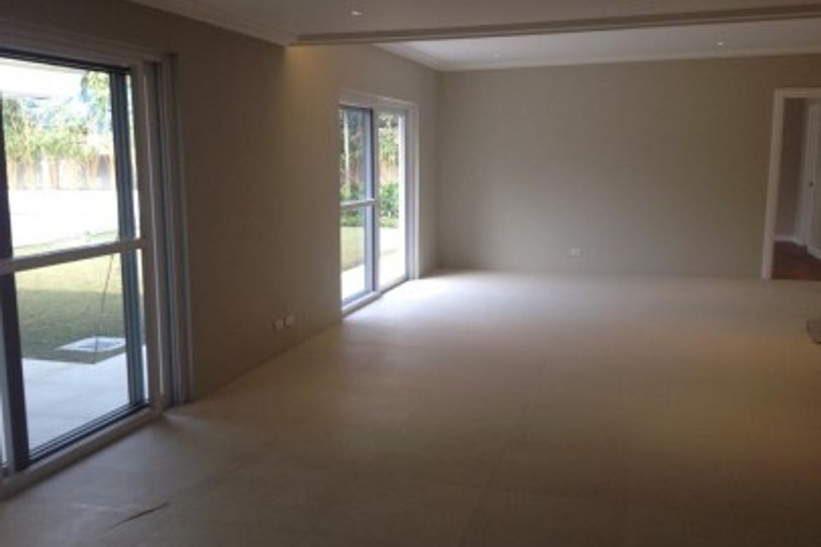 5 Bedroom House for Sale in Magallanes, Makati, Metro Manila near MRT-3 Magallanes – photo 4