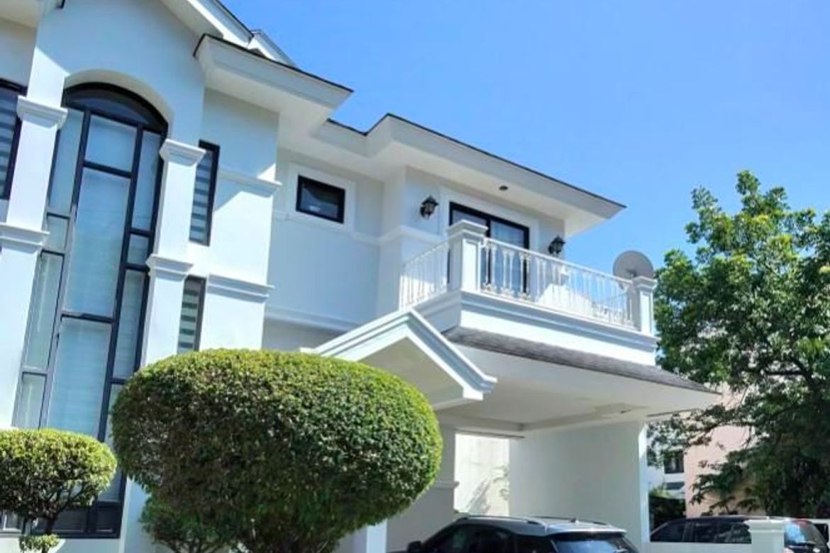 5 Bedroom House for Sale in MAHOGANY PLACE III, Bagong Tanyag, Taguig, Metro Manila – photo 2